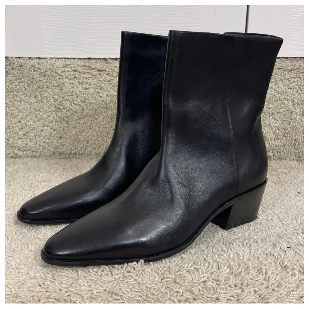 NWT! Zara BLOCK HEEL LEATHER ANKLE BOOTS